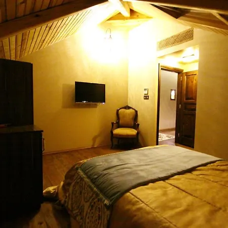 Elif Hatun Konagi Otel 3*